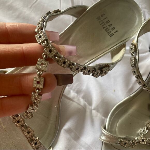Stuart Weitzman Strappy Silver Chain Kitten Heels - Picture 5 of 6